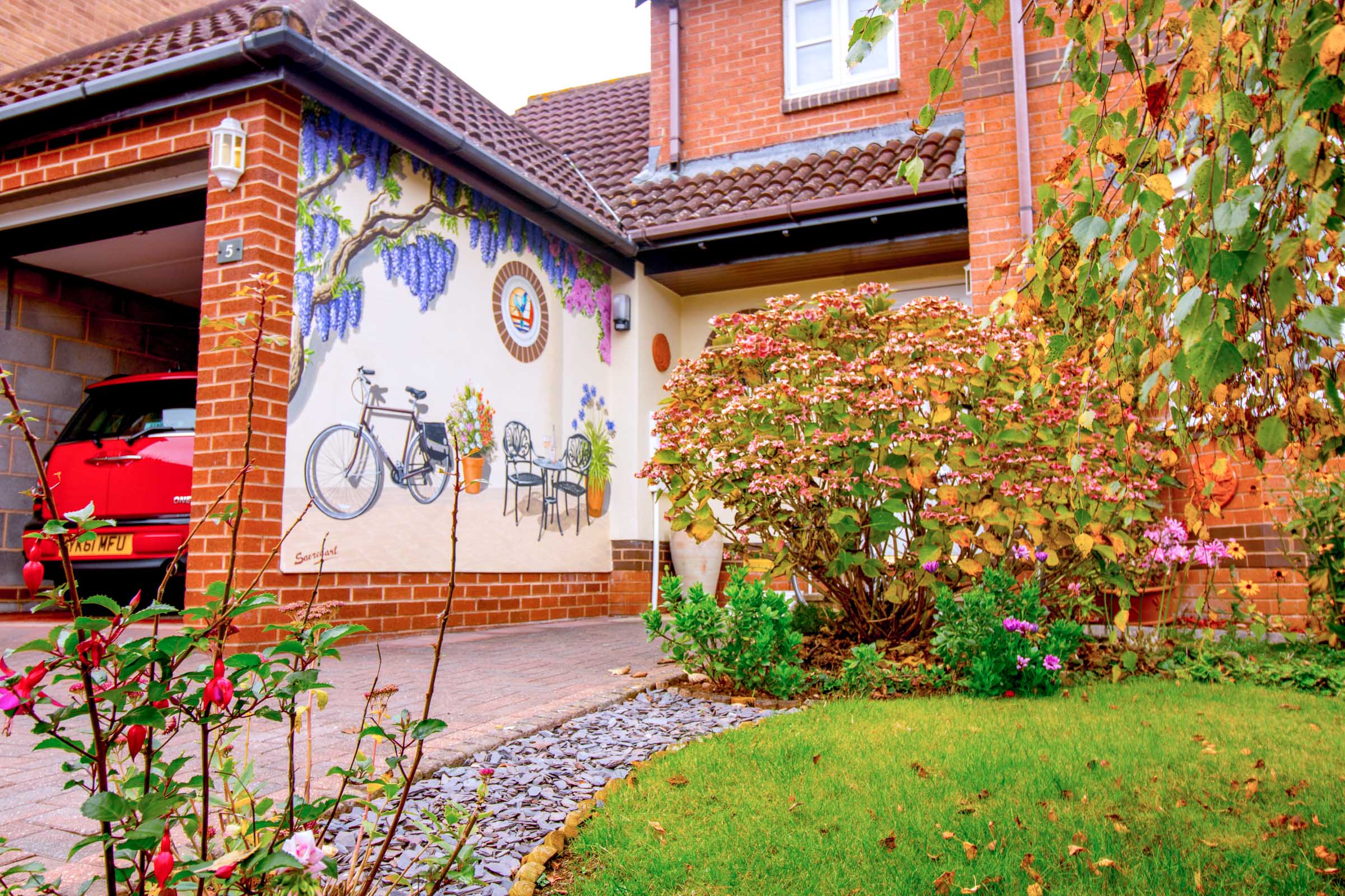 french cycling holiday trompe l'oeil